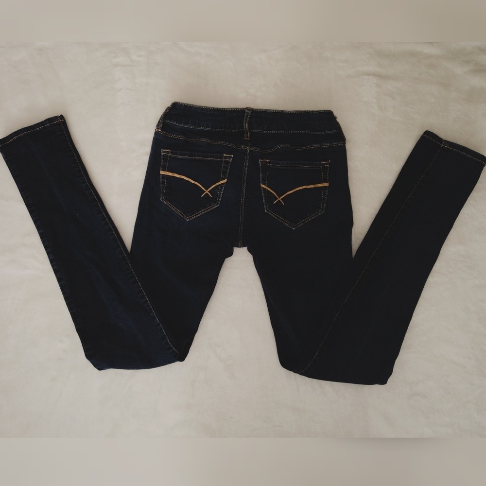 Bullhead Black 🐂 Dark Denim Jeans Size 3 Skinny